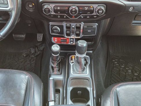 Used 2020 Jeep Gladiator Rubicon image 18