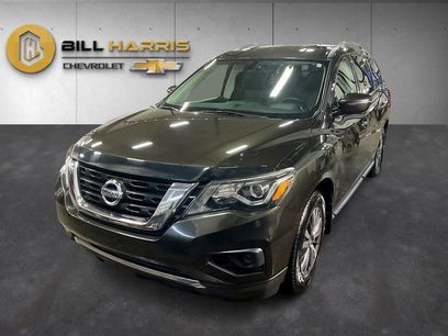 Used 2017 Nissan Pathfinder S