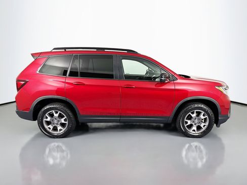 Certified 2022 Honda Passport TrailSport image 4