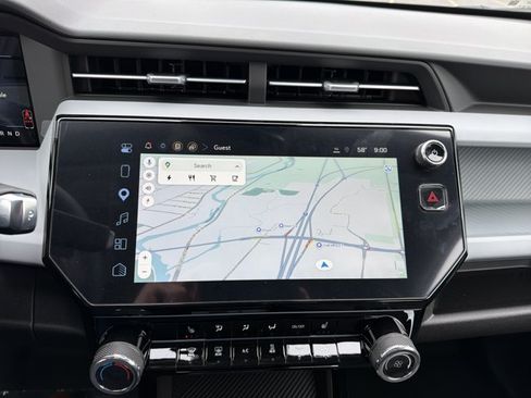 New 2027 Chevrolet Bolt LT w/ Comfort Package FWD image 17