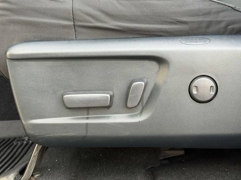 Used 2017 Toyota Tundra SR AWD/4WD image 35