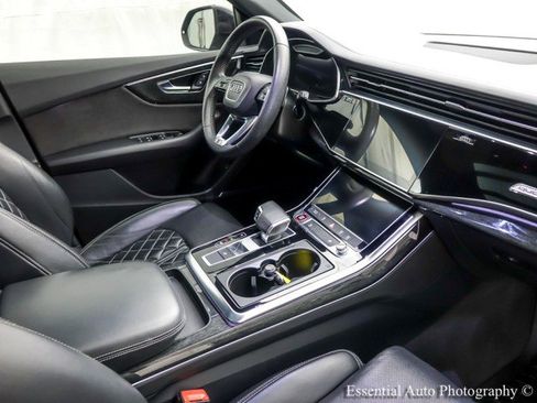 Used 2021 Audi SQ8 Premium Plus w/ SQ8 Black Optic Package image 31