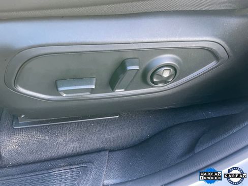 Used 2024 Jeep Grand Cherokee L Limited image 10