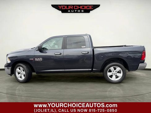 Used 2018 RAM 1500 Classic SLT AWD/4WD image 2