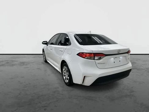 Used 2026 Toyota Corolla LE FWD image 2