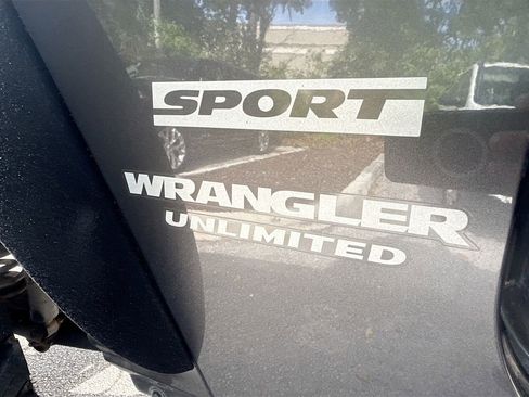 Used 2017 Jeep Wrangler Unlimited Sport w/ Connectivity Group image 35