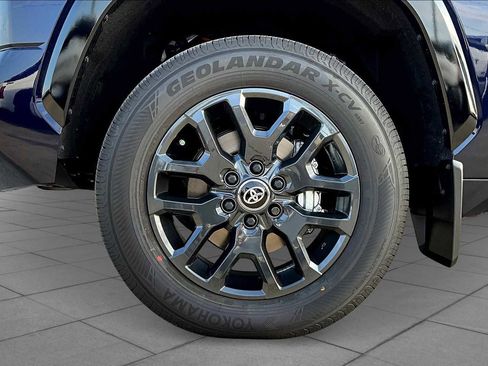 New 2025 Toyota Tundra Platinum image 9