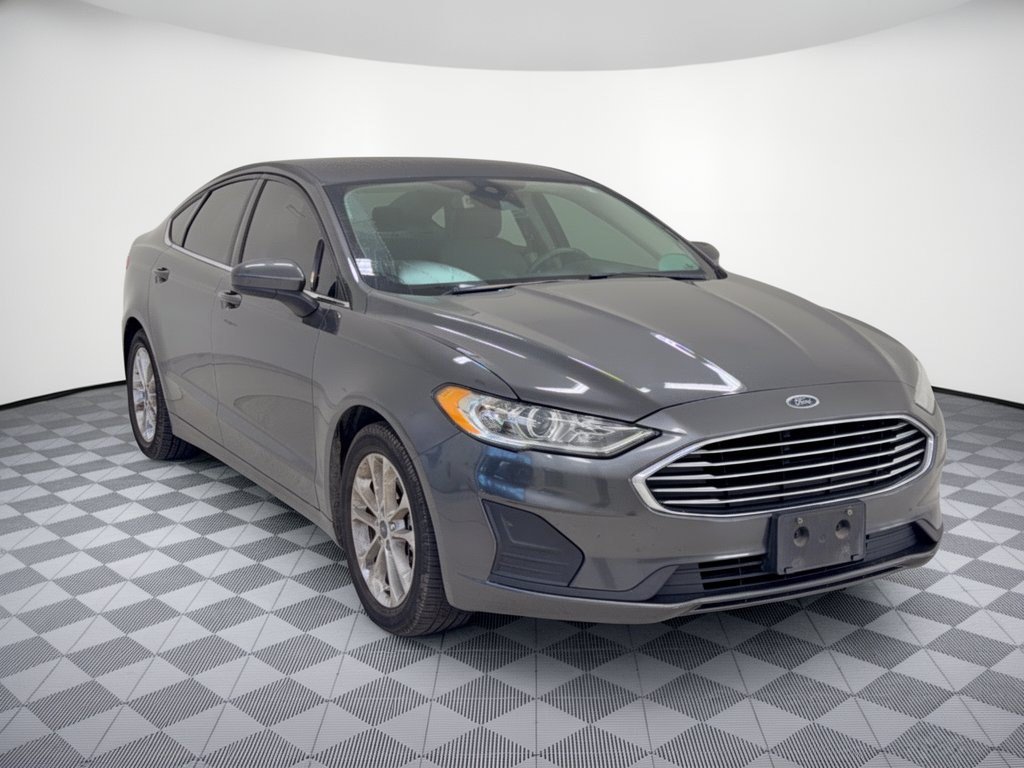 Used 2019 Ford Fusion SE FWD image 5