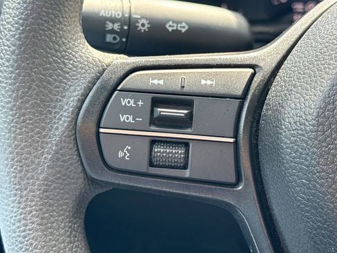 Used 2025 Honda Accord SE image 29