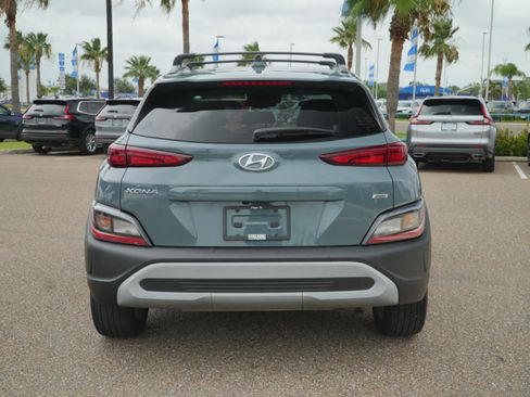 Used 2022 Hyundai Kona SEL AWD/4WD image 4