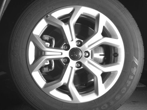 Used 2025 Jeep Compass Latitude AWD/4WD image 12