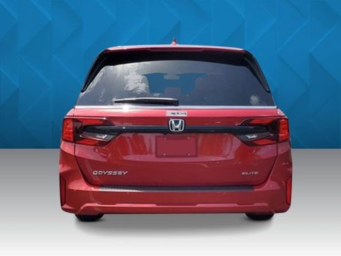 New 2026 Honda Odyssey Elite image 3