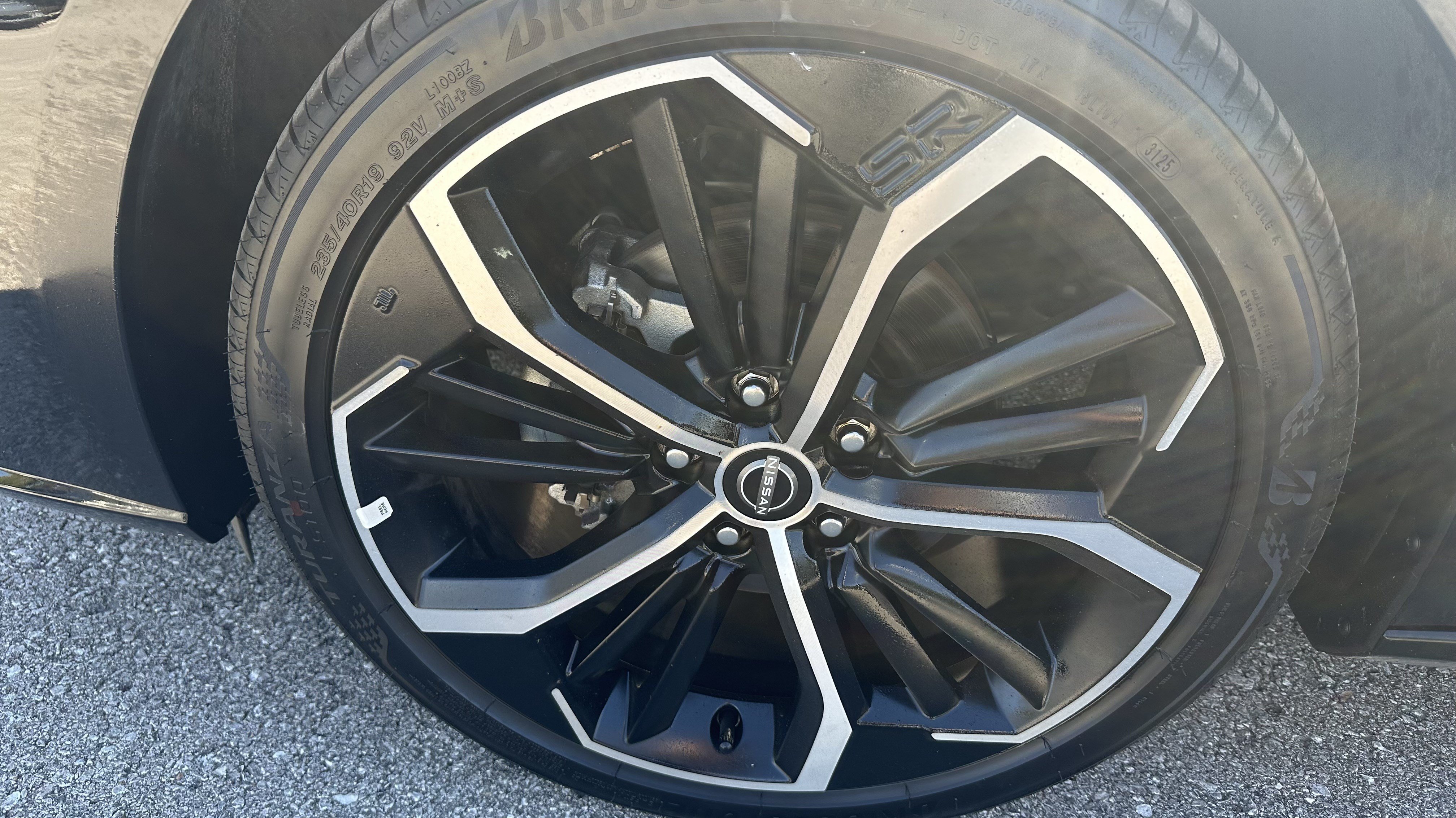 Used 2025 Nissan Altima 2.5 SR FWD image 12