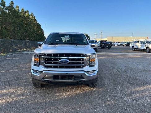 Used 2023 Ford F150 Lariat w/ Max Trailer Tow Package AWD/4WD image 10