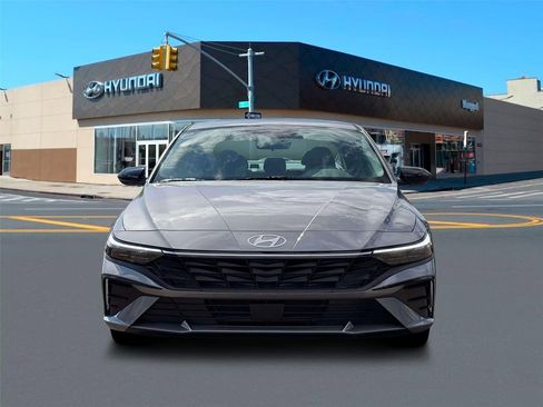 New 2026 Hyundai Elantra SEL Sport Premium FWD image 12