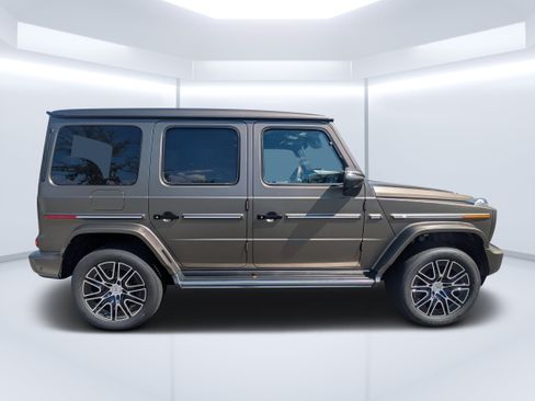 New 2027 Mercedes-Benz G 580 e image 2