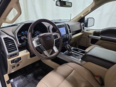 Used 2019 Ford F150 Lariat w/ Equipment Group 502A Luxury image 24