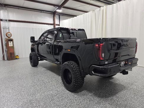 Used 2020 GMC Sierra 2500 Denali w/ Denali Ultimate Package AWD/4WD image 9