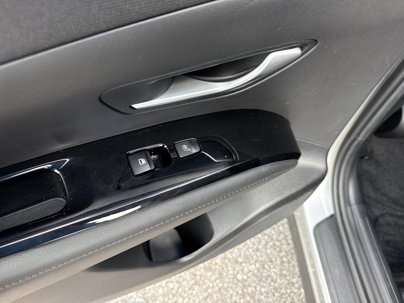 Certified 2024 Hyundai Tucson Limited FWD image 15