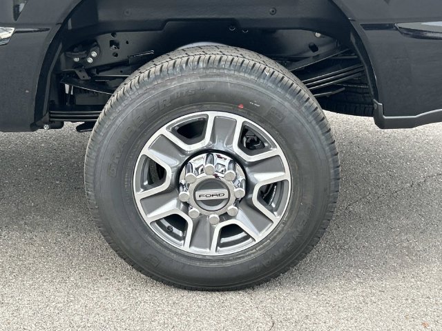 New 2026 Ford F350 Lariat w/ Lariat Ultimate Package AWD/4WD image 13