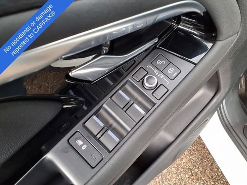 Used 2020 Land Rover Range Rover Evoque S image 15