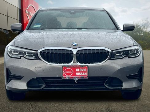 Used 2022 BMW 330i Sedan w/ Premium Package image 11