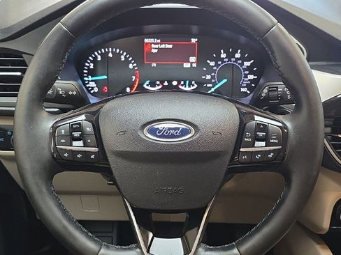 Used 2021 Ford Escape SE w/ Convenience Package image 13