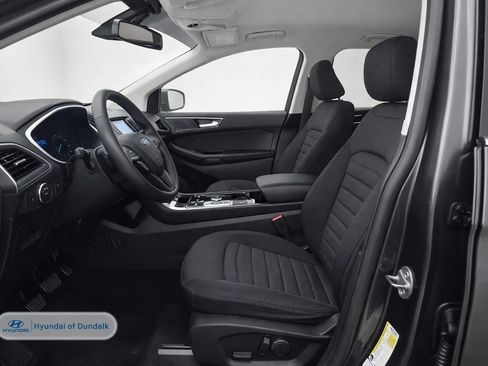 Used 2019 Ford Edge SE AWD/4WD image 9