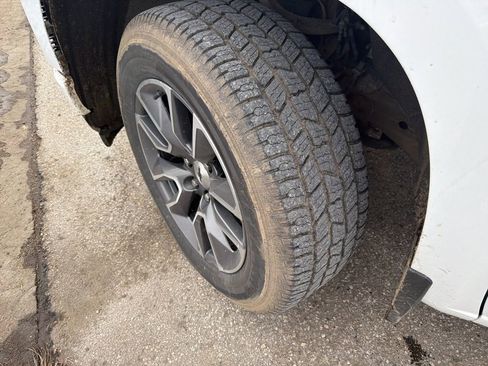 Used 2020 Chevrolet Silverado 1500 RST image 14