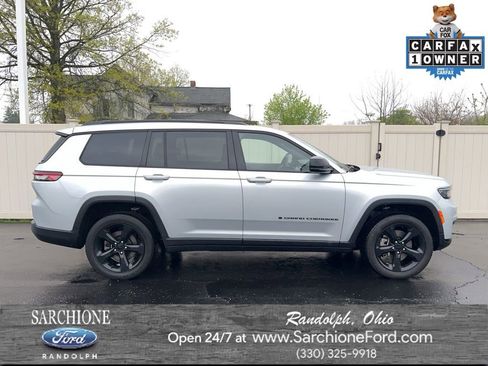 Used 2023 Jeep Grand Cherokee L Laredo AWD/4WD image 1