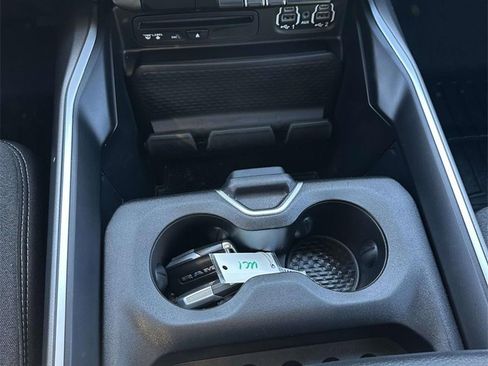 Used 2019 RAM 1500 Big Horn image 17