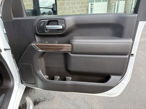 Used 2020 Chevrolet Silverado 3500 LT image 30