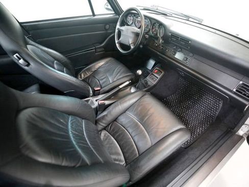 Used 1997 Porsche 911 Carrera S image 5