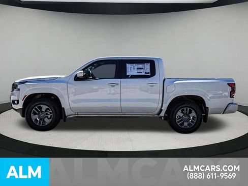 Certified 2025 Nissan Frontier SV w/ SV Convenience Package image 8