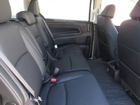 New 2026 Honda Odyssey EX-L image 10