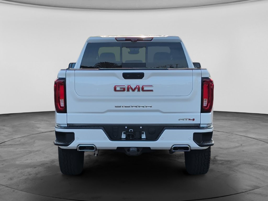 Used 2024 GMC Sierra 1500 AT4 w/ Technology Package AWD/4WD image 6