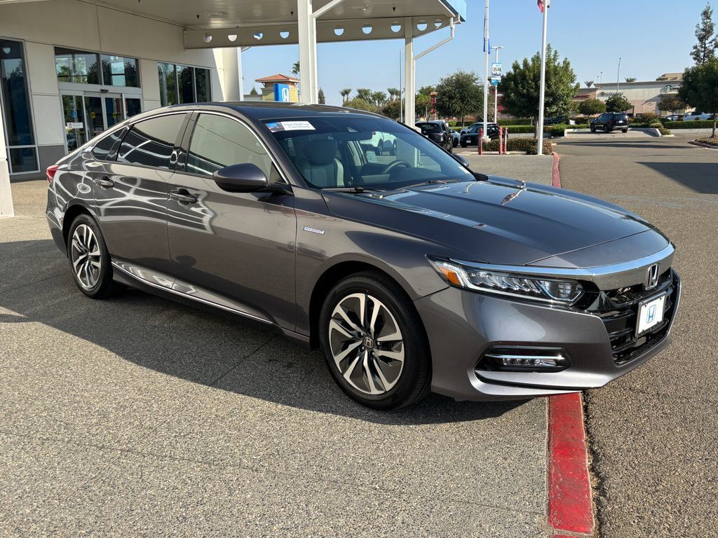 Used 2018 Honda Accord EX image 3