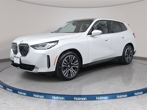 Used 2025 BMW X3 xDrive30i w/ Premium Package image 1