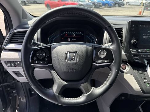 Used 2019 Honda Odyssey EX-L image 18