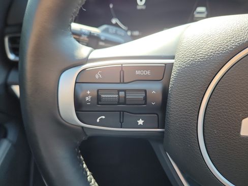 Certified 2024 Kia Sportage SX FWD image 29