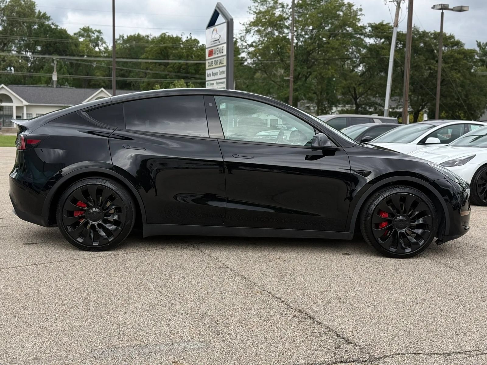 Used 2022 Tesla Model Y Performance AWD/4WD image 8