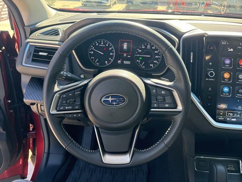 Used 2025 Subaru Ascent Premium image 20