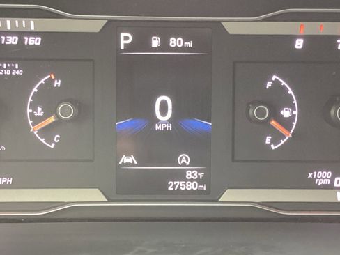 Used 2022 Hyundai Tucson SEL w/ Cargo Package FWD image 3