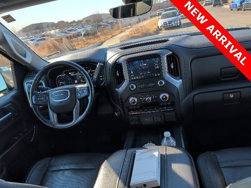 Used 2019 GMC Sierra 1500 Denali w/ Technology Package image 16