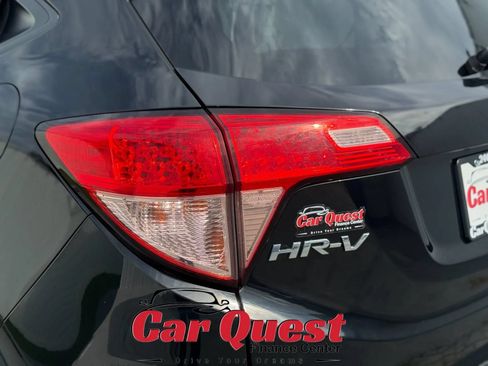 Used 2016 Honda HR-V EX image 22