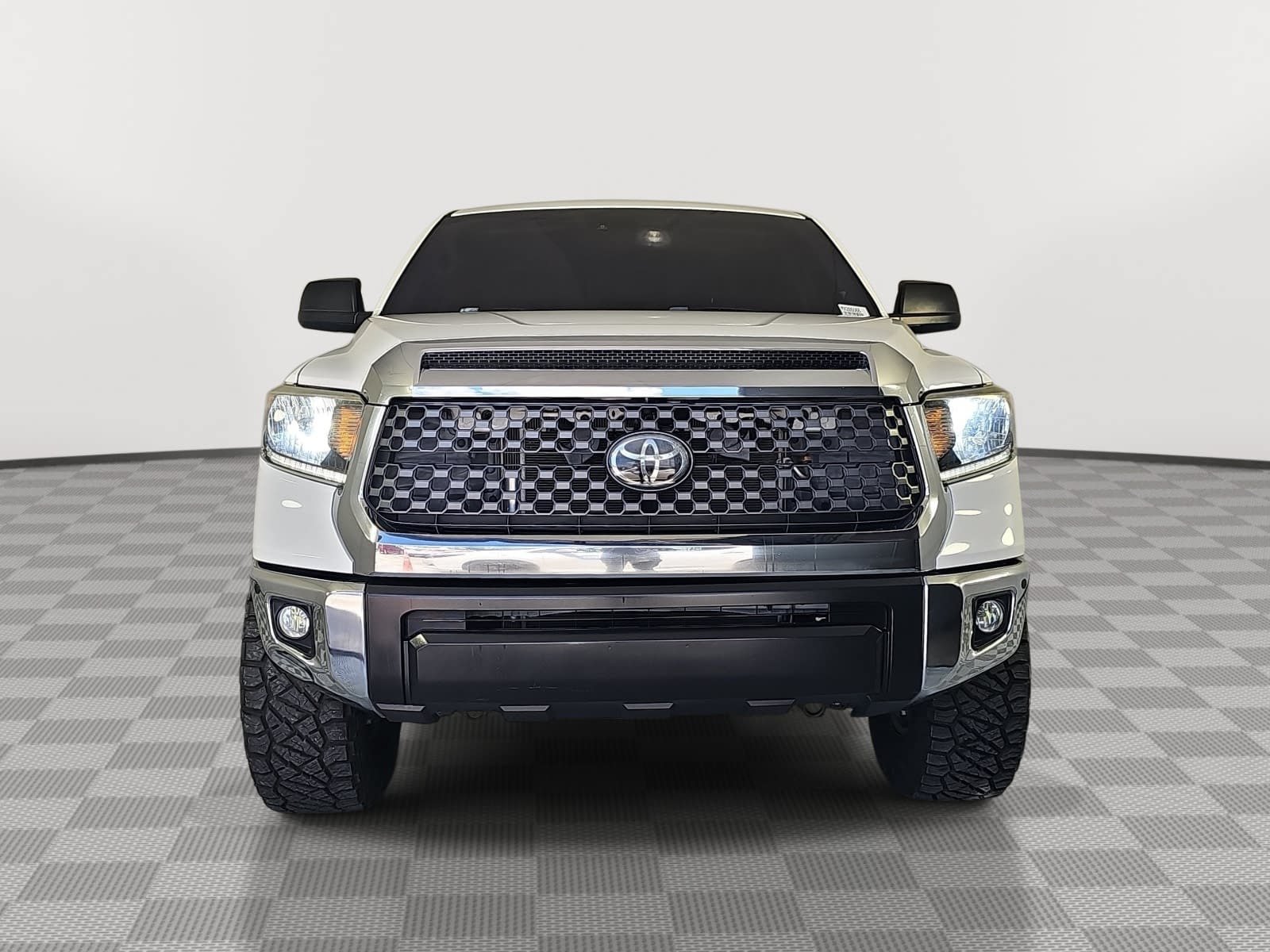 Used 2021 Toyota Tundra SR5 RWD image 3