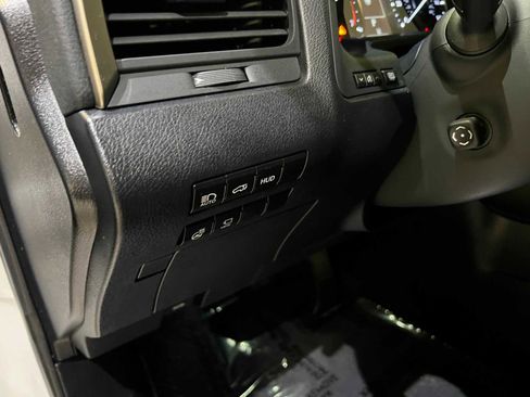 Used 2019 Lexus RX 350L Luxury image 16