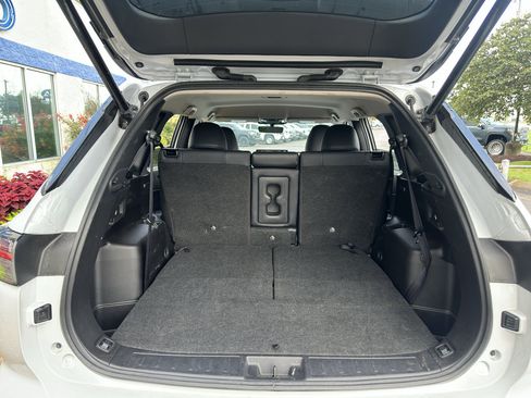 Used 2025 Mitsubishi Outlander SE AWD/4WD image 14