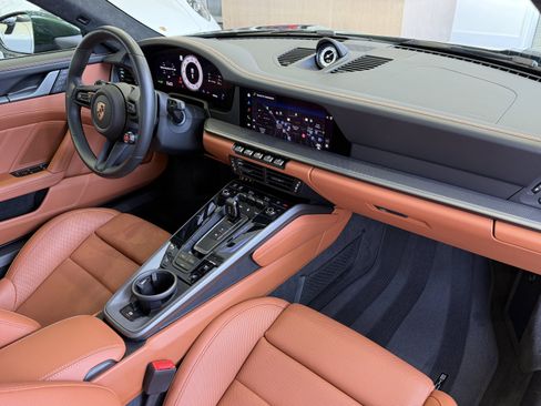 Used 2026 Porsche 911 Carrera S RWD image 11