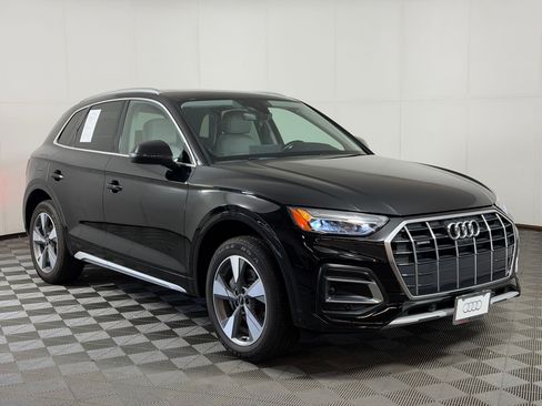 Certified 2022 Audi Q5 Premium Plus AWD/4WD image 7